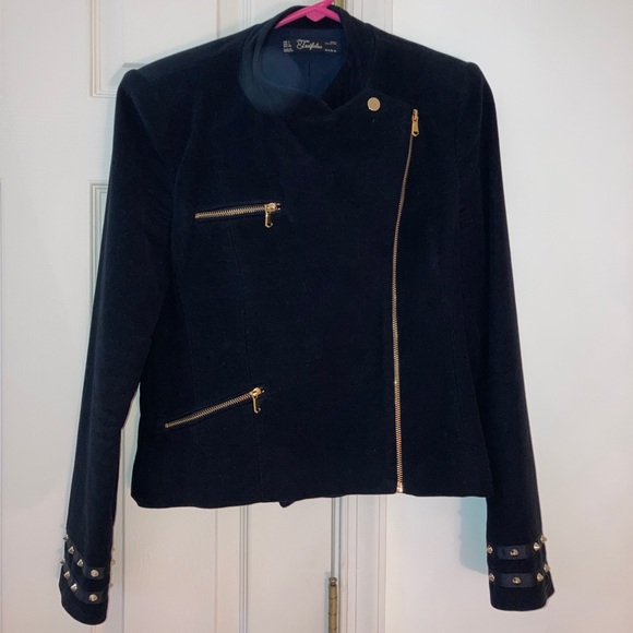 Zara Jackets & Blazers - 🖤Trafaluc Zara velvet studded jacket🖤